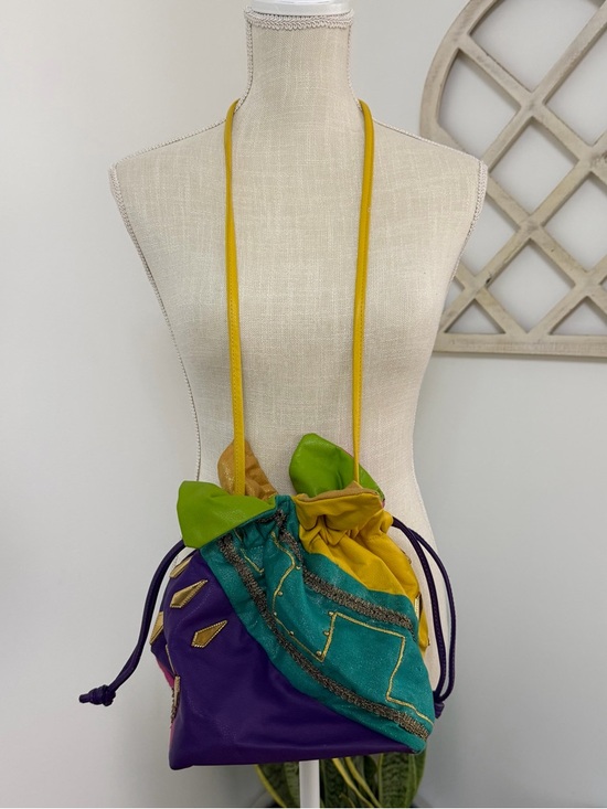 No Brand Handbags - Vintage 80’s Colorblock Drawstring Shoulder Bag in Purple, Teal & Yellow